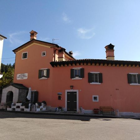 Apartmán Casa Del Capitello Caprino Veronese Exteriér fotografie