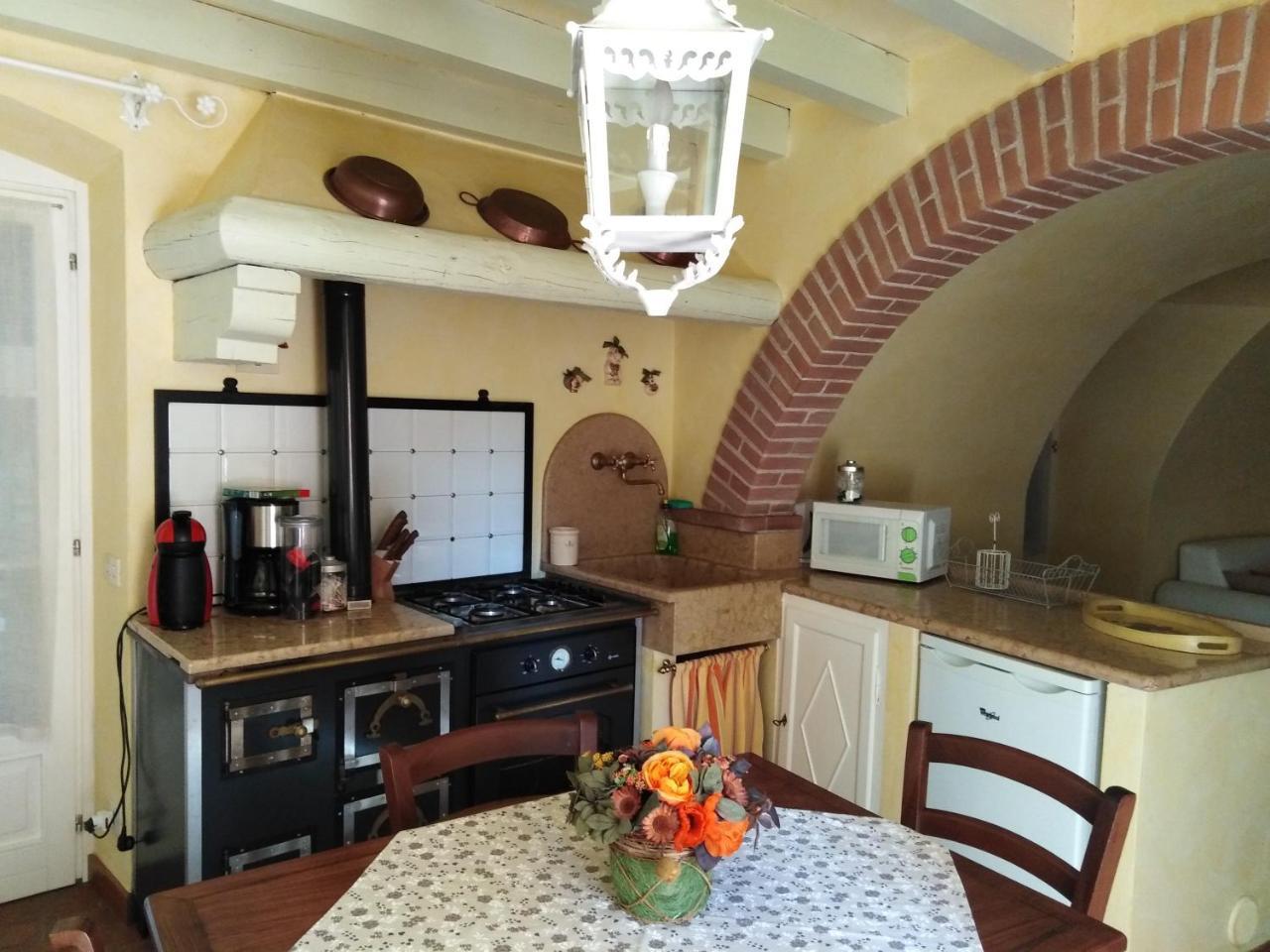 Apartmán Casa Del Capitello Caprino Veronese Exteriér fotografie