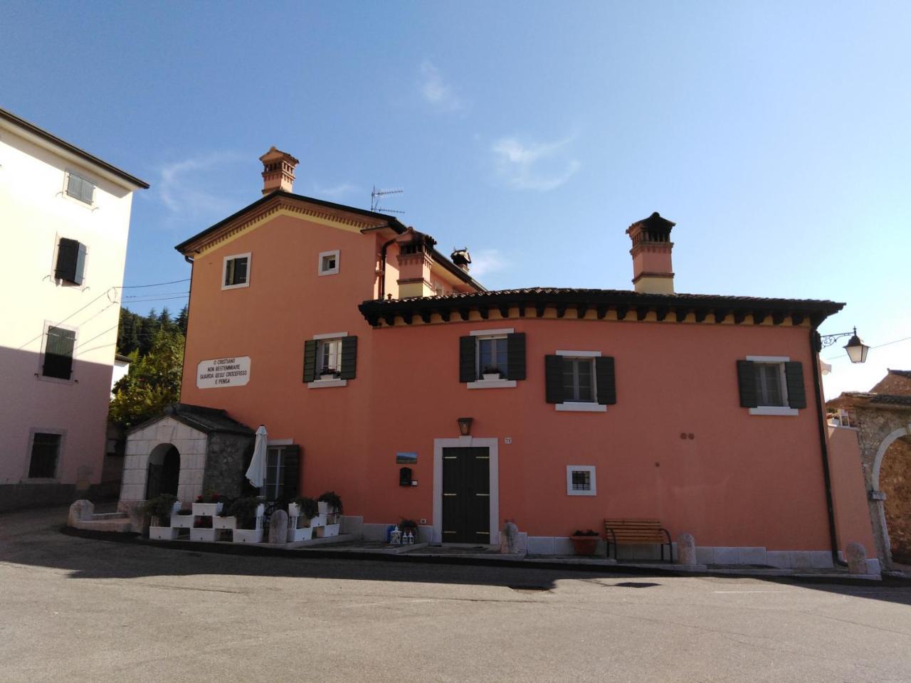 Apartmán Casa Del Capitello Caprino Veronese Exteriér fotografie