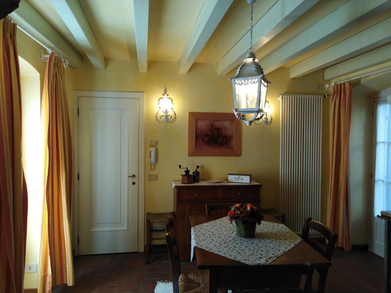 Apartmán Casa Del Capitello Caprino Veronese Exteriér fotografie